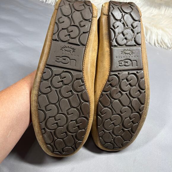 UGG Australia Byron Moccasin Men's Size 10  Sheepskin Slippers 5102 Chestnut - Picture 11 of 14